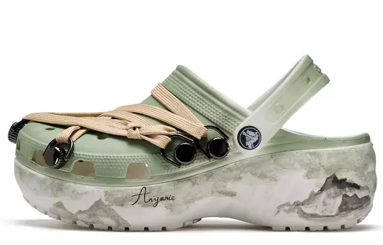 Классические башмаки женские Crocs