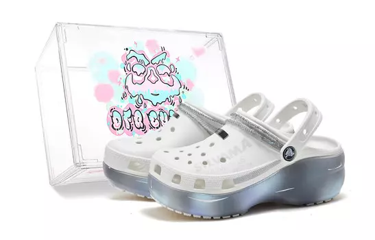 Классические башмаки женские Crocs