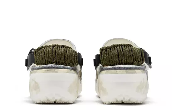 Классические башмаки женские Crocs