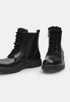 Классические ботильоны Bata, черный