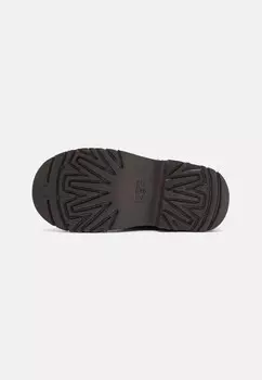Классические ботильоны CLASSIC ULTRA MINI NEW HEIGHTS UGG, черный