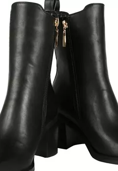 Классические ботильоны LOLA CASADEMUNT, черный