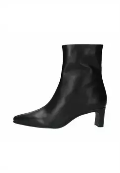 Классические ботильоны Manfield, черный