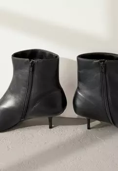 Классические ботильоны REGULAR FIT PREMIUM BOW POINTED TOE HEELED Next, черный