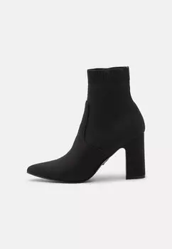 Классические ботильоны Steve Madden, черный