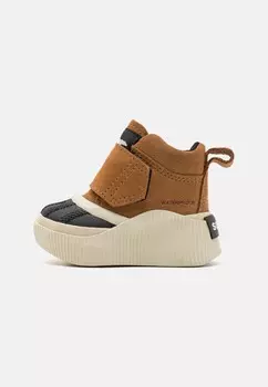 Классические ботильоны TODDLER OUT N ABOUT IV STRAP WP UNISEX Sorel, бежевый