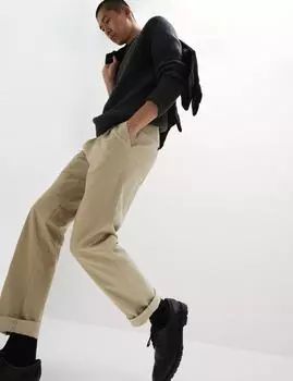 Классические брюки-чиносы из твила со складками Marks & Spencer, цвет Sandstone