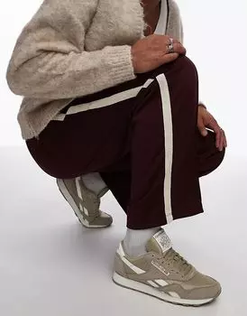 Классические нейлоновые кроссовки бежевого цвета Reebok