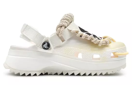 Классические пляжные сандалии Clog унисекс белого цвета Crocs