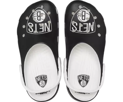 Классические сабо NBA Brooklyn Nets Crocs мужские, цвет White / Black