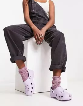 Классические сабо сиреневого цвета Crocs