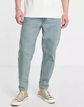 Классические строгие джинсы светло-голубого оттенка ASOS DESIGN