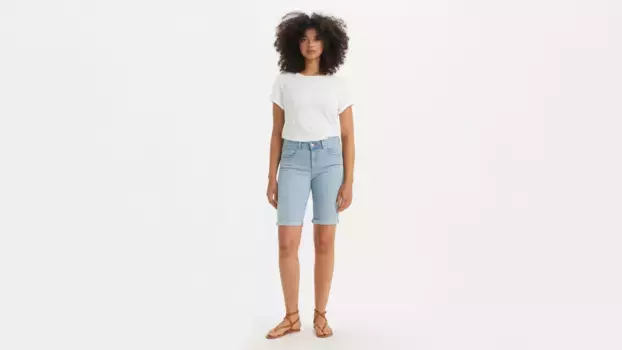 Классические женские шорты-бермуды Levi's, цвет Single Lady - Light Wash