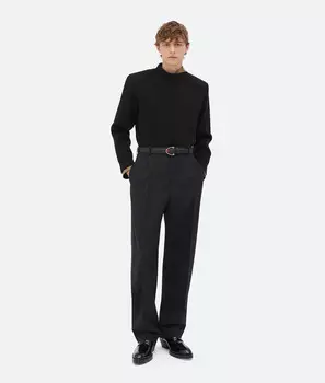 Классический шерстяной джемпер строгого покроя Bottega Veneta, черный