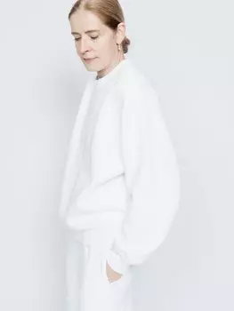 Классический свитшот из переработанной пряжи Raey, белый