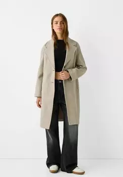 Классическое пальто SOFT Bershka, кремовый