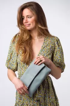 Клатч Amelia из кожи наппа Pure Luxuries London, синий