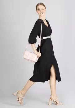 Клатч CAFNOIR, цвет Antique Pink