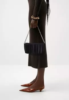 Клатч Even&Odd, черный