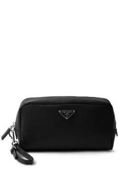 Клатч из сафьяновой кожи Prada, черный
