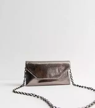 Клатч с цепочкой и эффектом крокодила оловянного цвета металлик New Look, оловянный