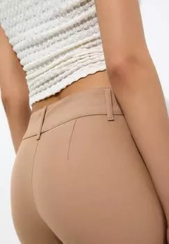 КЛЕШЕННАЯ With Pockets PULL&BEAR, Брюки охра
