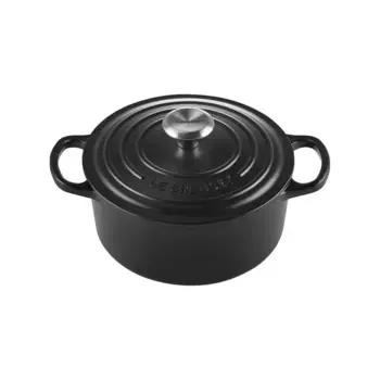 Кокотка чугунная круглая Le Creuset, матовый черный