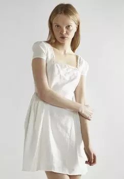 Коктейльное платье / Вечернее платье SQUARE NECK Glamorous, белый