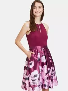Коктейльное платье Vera Mont, мультиколор