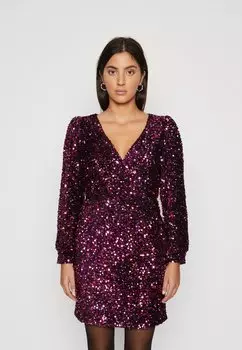 Коктейльное/праздничное платье VMFAME V NECK DRESS Vero Moda, цвет acai/beetroot purple