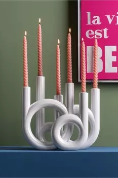 Кольца втачивают подсвечники Present Time, белый