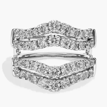 Кольцо с двумя рядами бриллиантов в крапановой оправе из платины (2 карата). Blue Nile