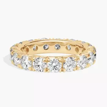 Кольцо-вечность с французским паве из выращенных в лаборатории бриллиантов из 14-каратного желтого золота (3 карата, двойной цвет - FG / VS2-SI1) Blue Nile