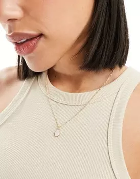 Колье ASOS DESIGN с подвеской из расплавленного искусственного жемчуга золотистого цвета