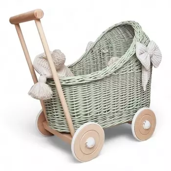 Коляска для кукол плетеная, толкатель оливкового цвета, с постельным бельем на деревянных колесах WikliBOX