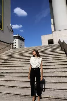 Комбинезон из контрастного крепа с поясом ZARA, черный/белый
