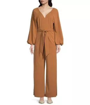 Комбинезон из крепа Logan с длинными рукавами и завязками на талии Alex Marie, коричневый
