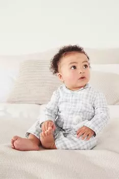 Комбинезон из органического хлопка в мелкую клетку и плюшевый кролик The White Company, серый