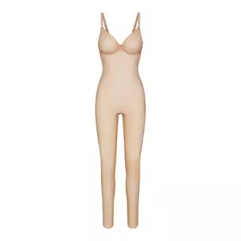 Комбинезон на косточках SKIMS Simply Bare, цвет Clay