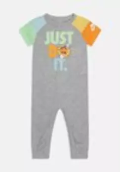 Комбинезон Nike, светло-серый