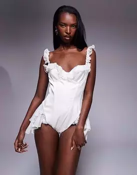 Комбинезон Oh Polly Caelie с объемной цветочной аппликацией и оборками белого цвета