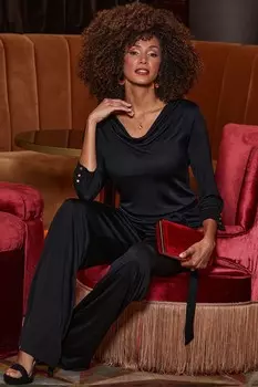 Комбинезон с широкими штанинами и воротником хомутиком Sosandar, черный