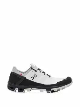 Комбинированные кроссовки Cloudventure Peak ON Running, белый