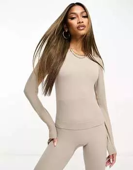 Комбинированный бесшовный топ в рубчик с длинными рукавами цвета мокко Miss Selfridge