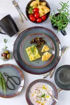 Комбинированный сервиз столовой посуды Mser