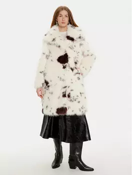 Комфортная посадка шубы Sisley, экрю