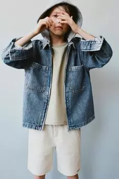 Комфортные плюшевые шорты-бермуды ZARA, цвет Light ecru