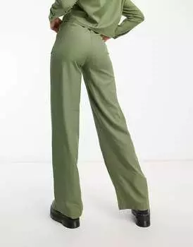 Комфортные широкие брюки Heartbreak в зеленой клетчатой ткани