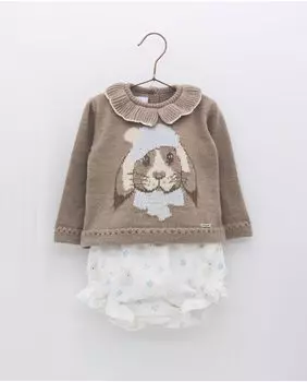 Комплект для девочки из темно-серого камзола с принтом и трусиков Foque