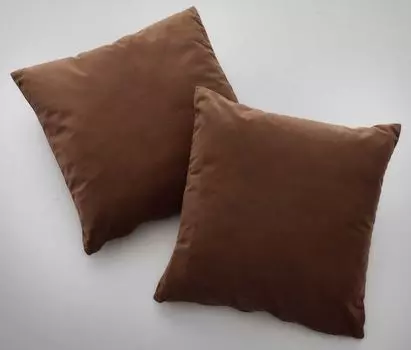 Комплект из 2 диванных подушек с наполнителем «Милан» ВxШ 45x45 см Декоративные подушки серо-коричневого цвета с удобным бархатным чехлом и застежкой-молнией с наполнителем, очень мягкая диванная подушка, 203572-2 Astek